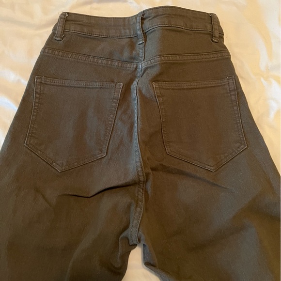 ! 2 for 25 ! H&M ARMY GREEN SKINNY JEANS US4 - Picture 5 of 8